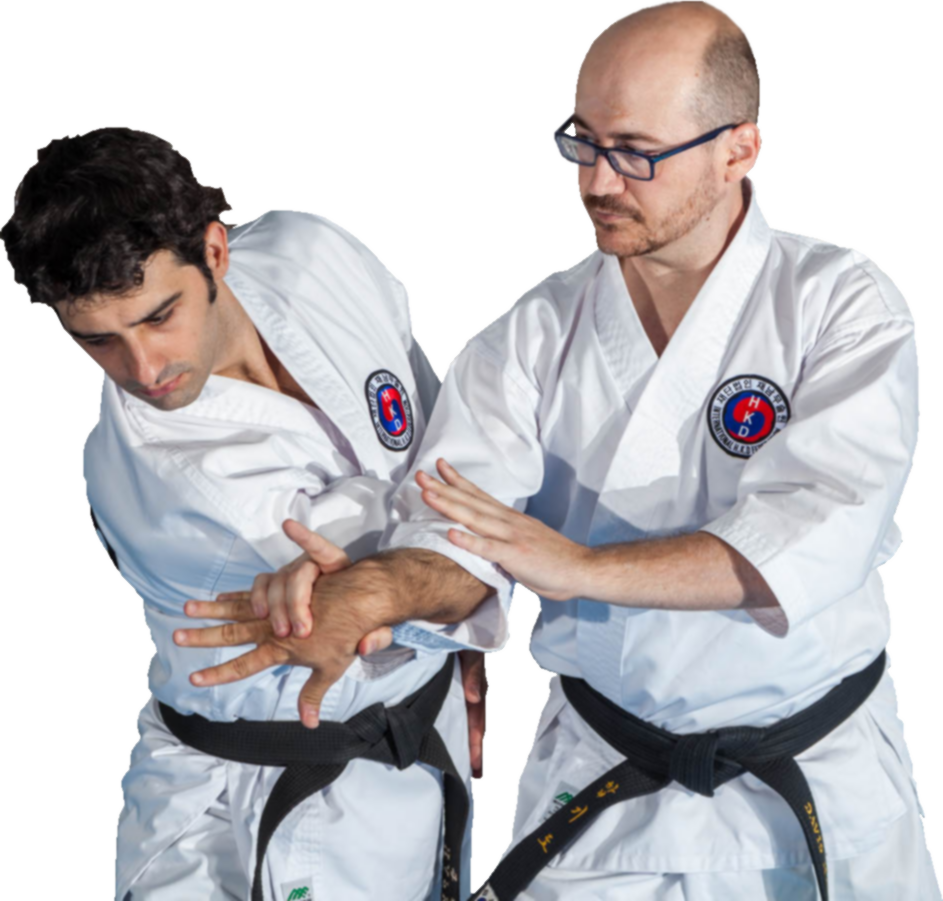David Martínez mostrando una técnica de control articular